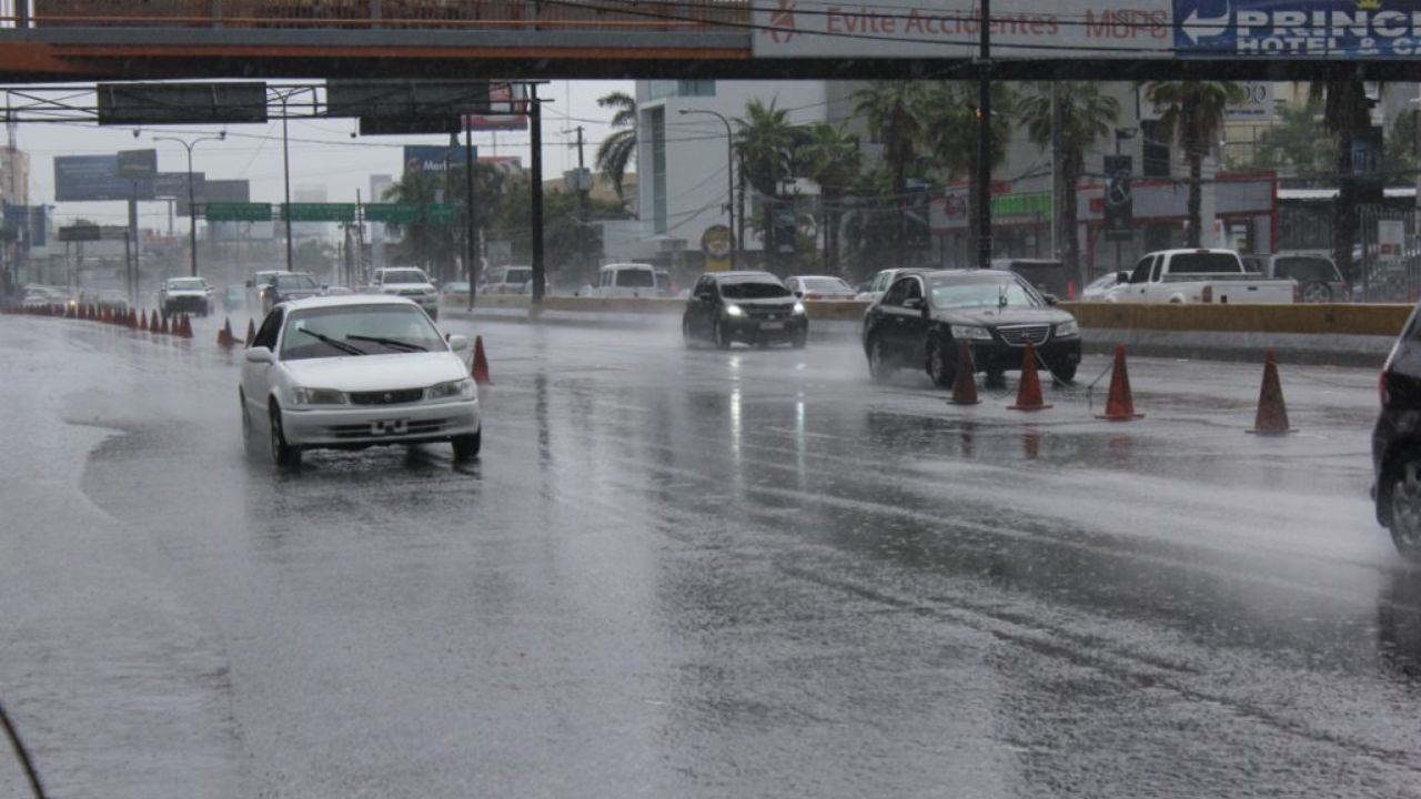 Sistema frontal seguirá generando aguaceros y ráfagas de viento dice