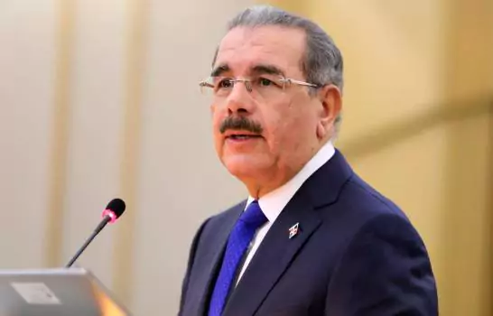 Medina felicita a Abinader por virtual victoria electoral