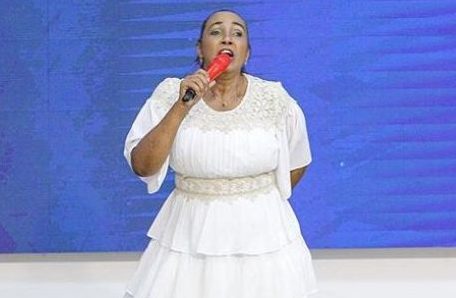 Pastora dice recibe cientos de llamadas en busca de Dios en medio del COVID-19