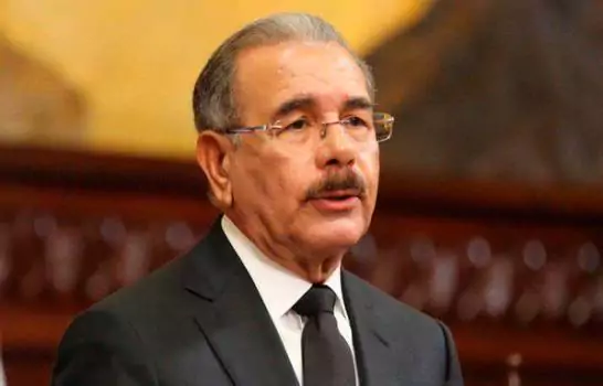 Equipo técnico de Danilo Medina responderá a declaraciones de Luis Abinader este martes