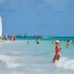 Llegada de turistas cayó 73,3 % en enero y febrero 2021