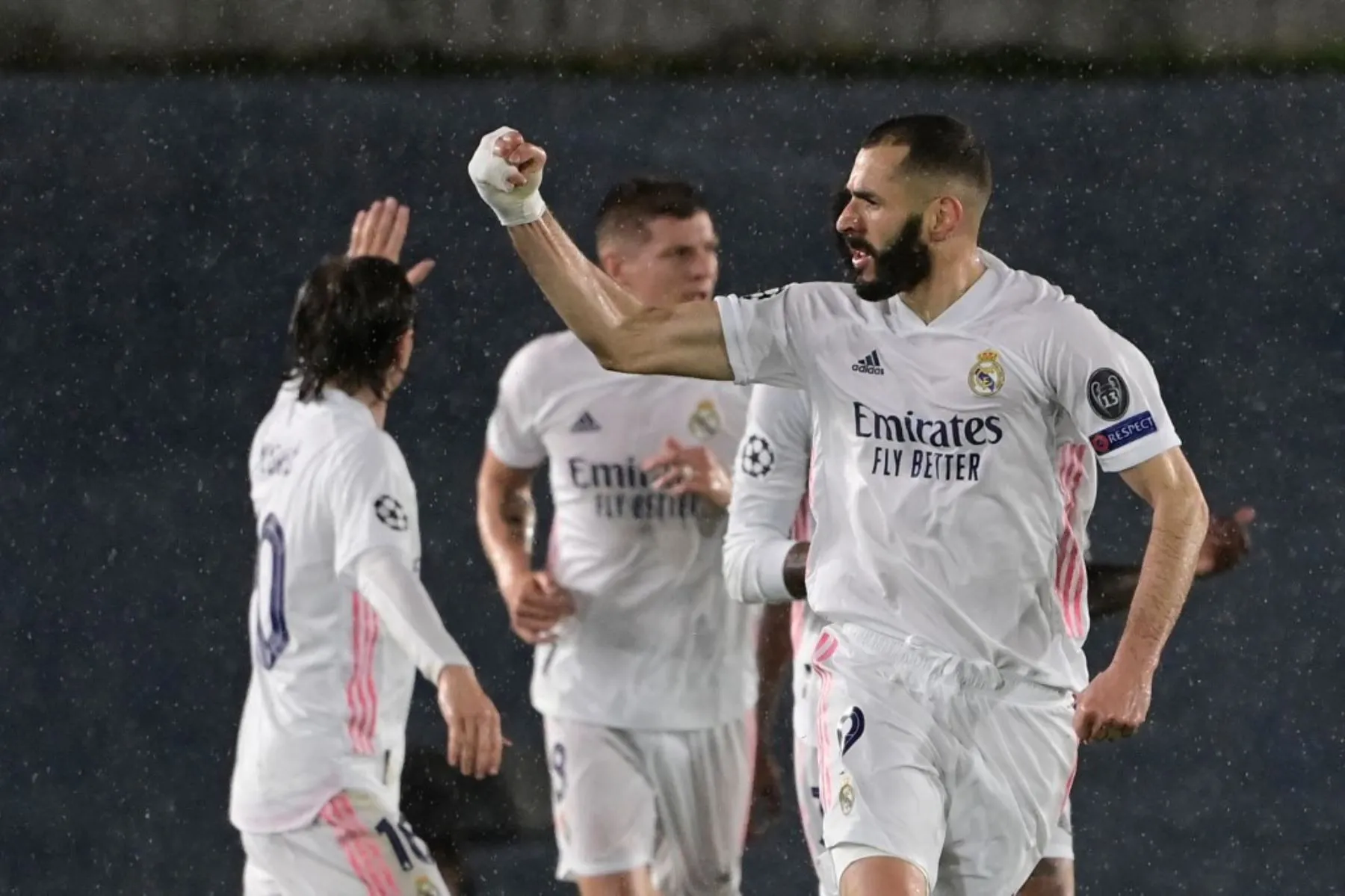 Benzema iguala a Raúl como cuarto máximo goleador de la Liga de Campeones