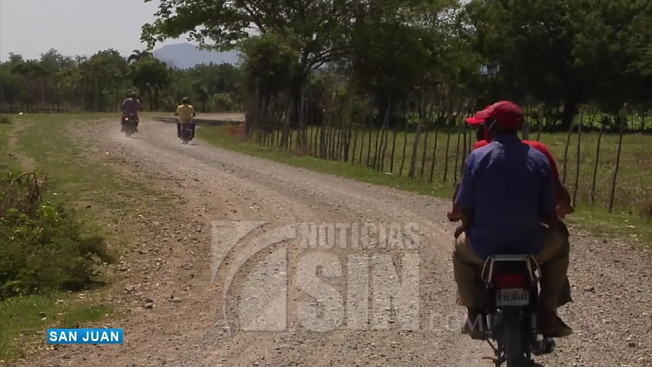 Productores de San Juan exigen arreglo de caminos