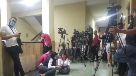 La prensa a espera para entrar a la medida de coerción caso Medusa