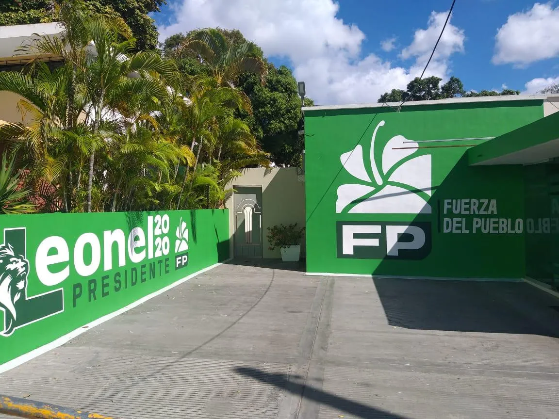 Fuerza del pueblo elige comisión que los representará diálogo