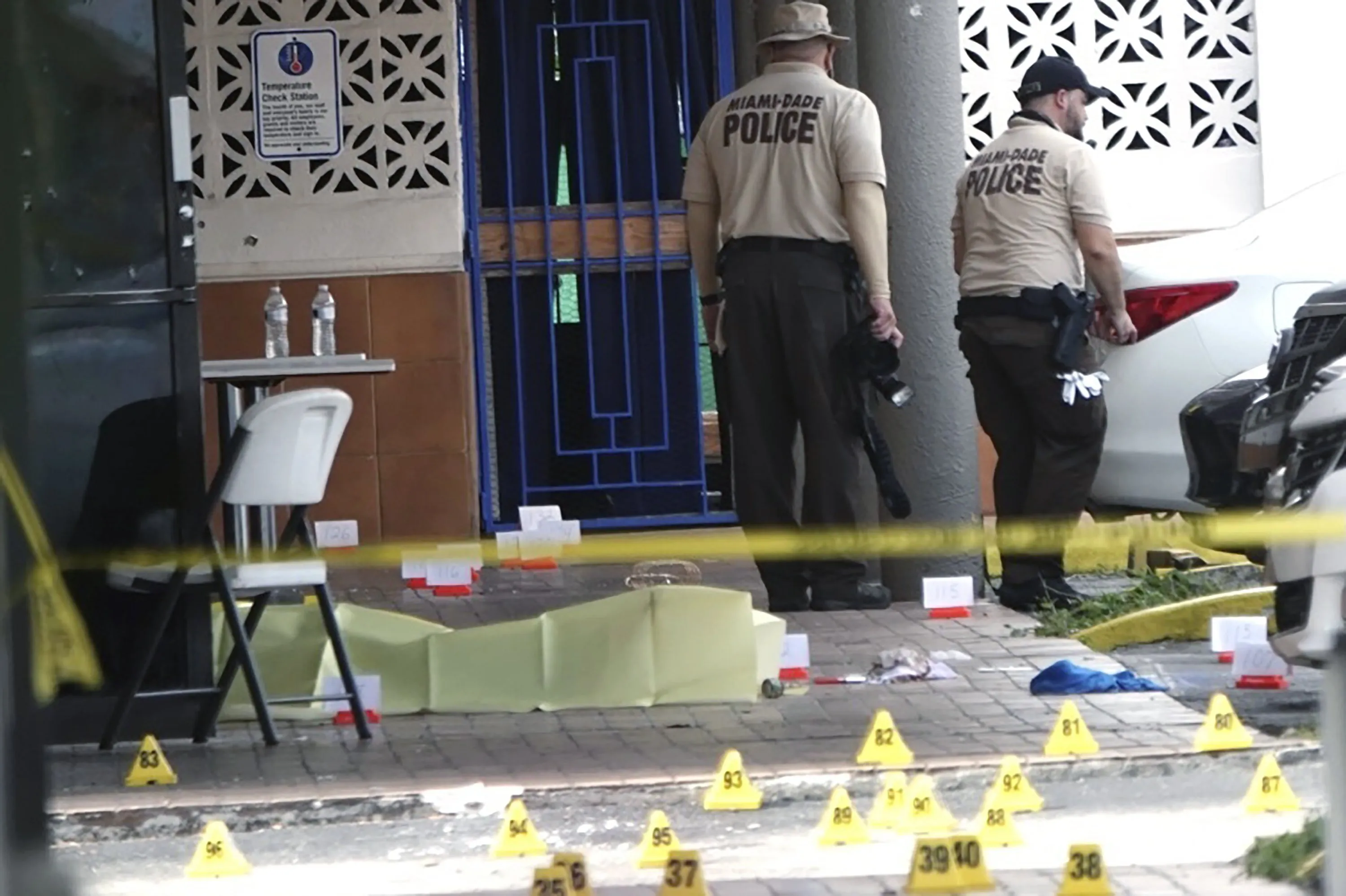 Detienen a un hombre por un tiroteo a la salida de un concierto en Miami-Dade