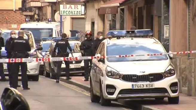 Detenido hombre en un bar tras agredir con arma blanca a la dueña y a un cliente