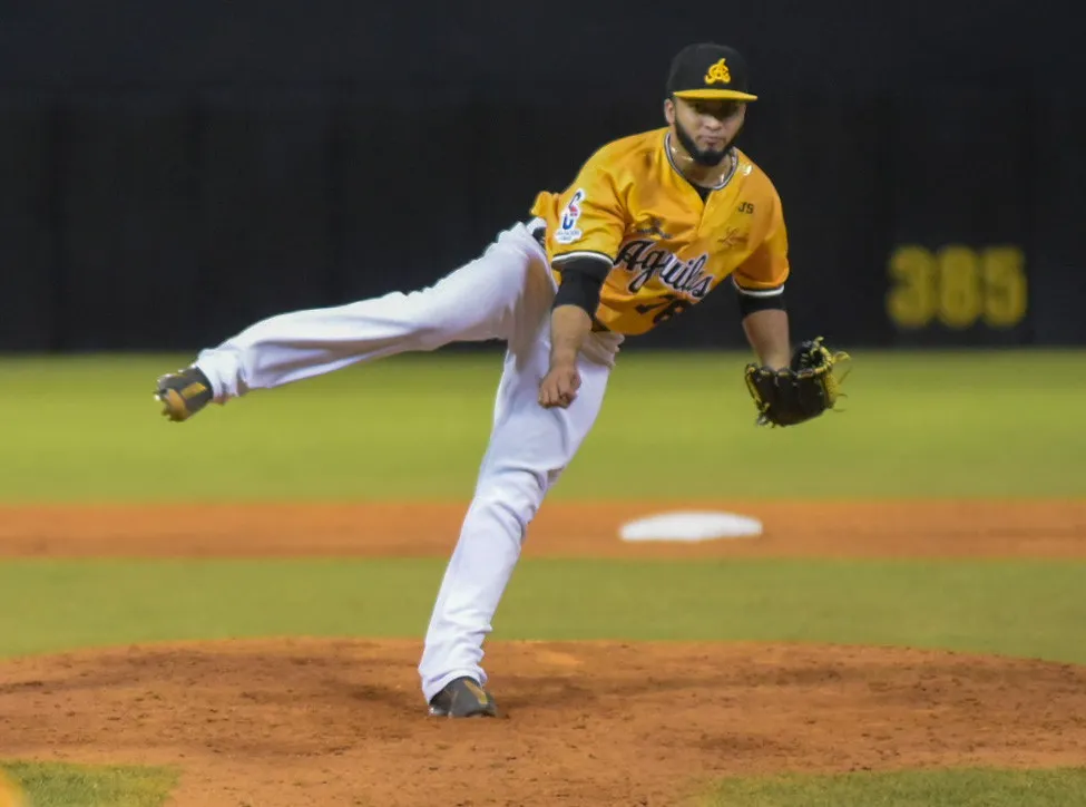 Águilas derrotan a los Gigantes con cuadrangular de Juan Lagares