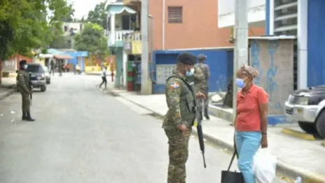 Militares asumen control de La Victoria; buscan armas de fuego, blancas y sustancias controladas