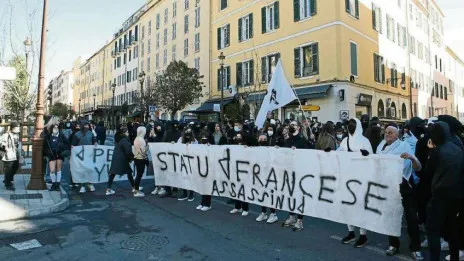 Francia suspende condena del terrorista Colonna, que está en coma