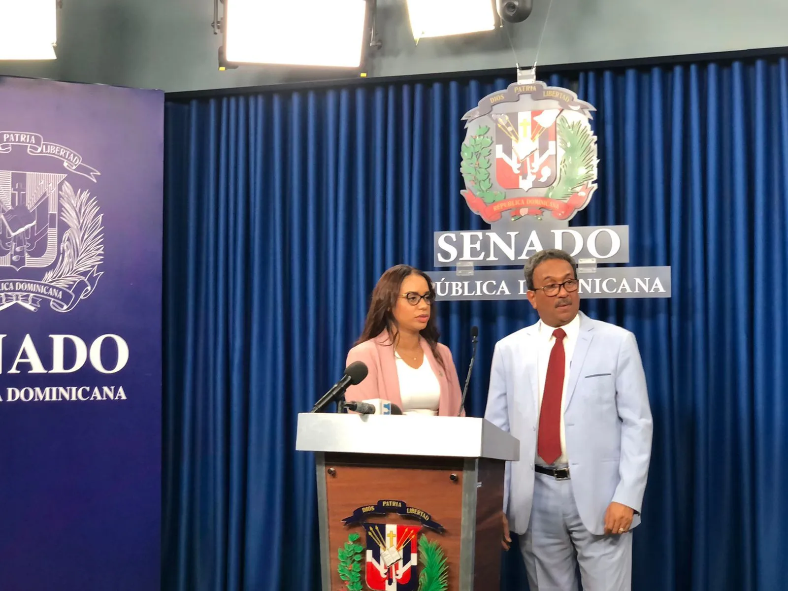 Presentan proyectos de modificación a leyes sobre protección al envejeciente