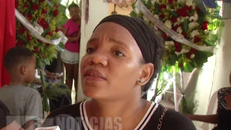 Familiares de pareja asesinada a tiros en Villa Mella piden a las autoridades apresar al autor del crimen
