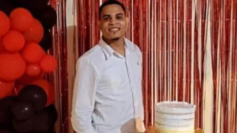 Familiares de hombre encontrado sin vida en parqueo de hospital exigen justicia