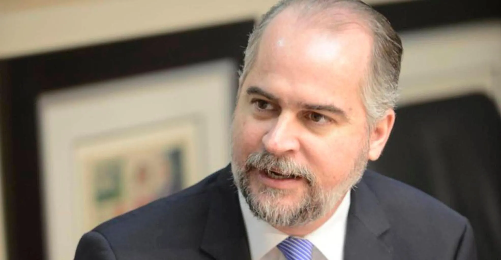 Abinader nombra viceministros en Educación y confirma en Superintendencia de Bancos a Alejandro Fernández