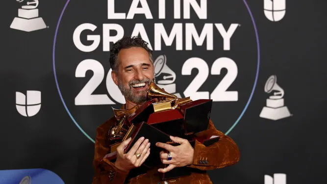 Conoce la lista completa de premiados en la 23ª edición de los Latin Grammy