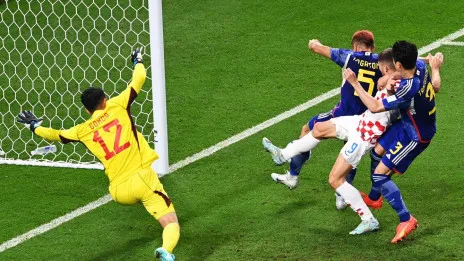 A penales Croacia y Japón para definir paso a cuartos de finales