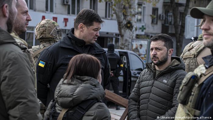 Zelenski pide ayuda para evitar ataques como el que ya ha matado a 16 personas en Umán