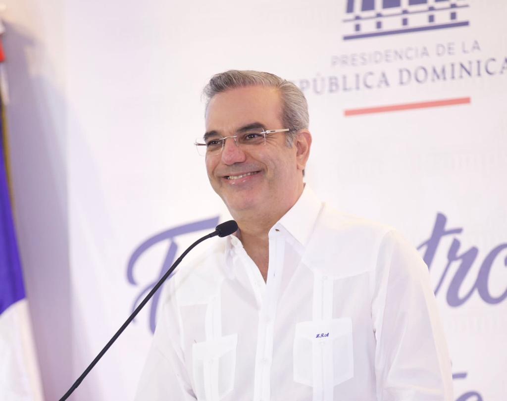 Presidente Abinader propone Plan de Desarrollo SDE que permita ejecutar obras