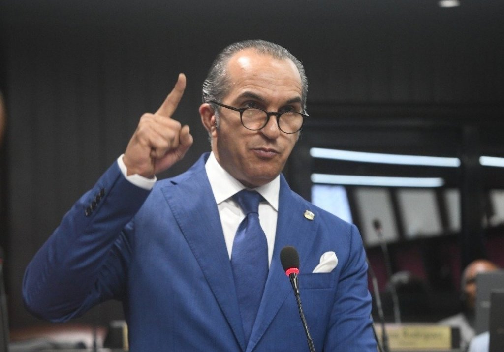 Congresistas reaccionan a designación de juez en el caso contra el diputado Sergio Moya