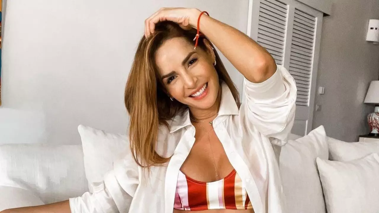 Carmen Villalobos se encuentra en RD y así lo presume