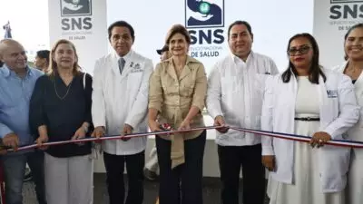 Vicepresidenta inaugura ampliación Emergencia y remozamiento Hospital Jima Abajo