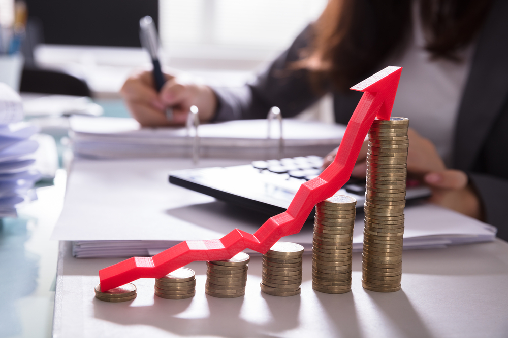 Encuesta Mark Penn: El costo de la vida/inflación, es el principal problema de los dominicanos