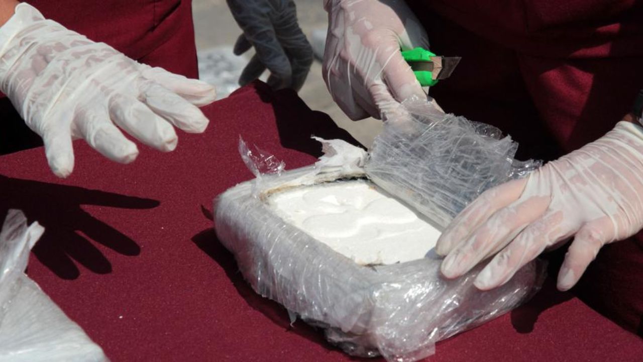 Incautan un cargamento de 127 kilos de cocaína en una playa de Puerto Rico