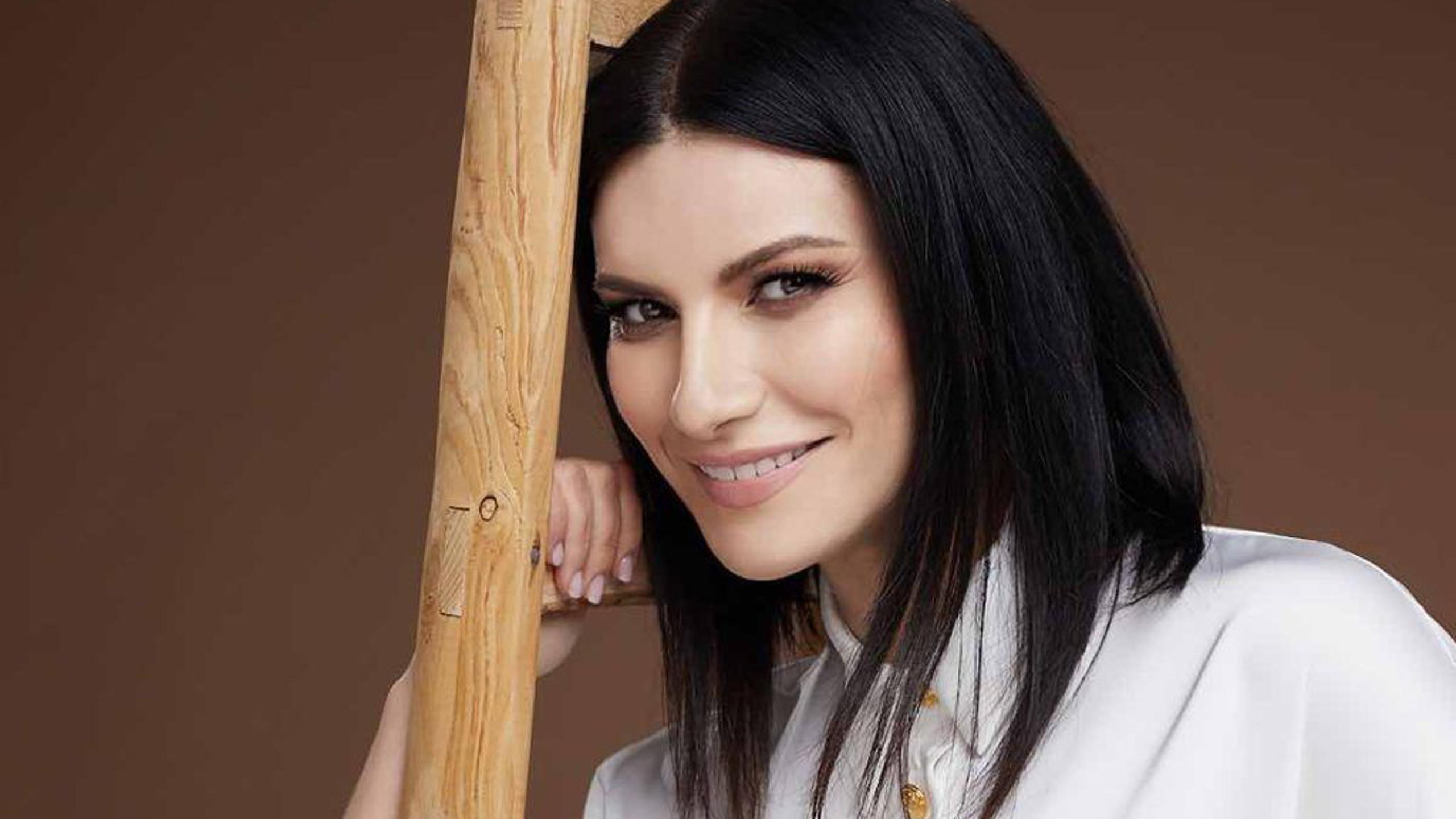 Laura Pausini: "Siempre intenté ser un buen ser humano antes que una buena  cantante"