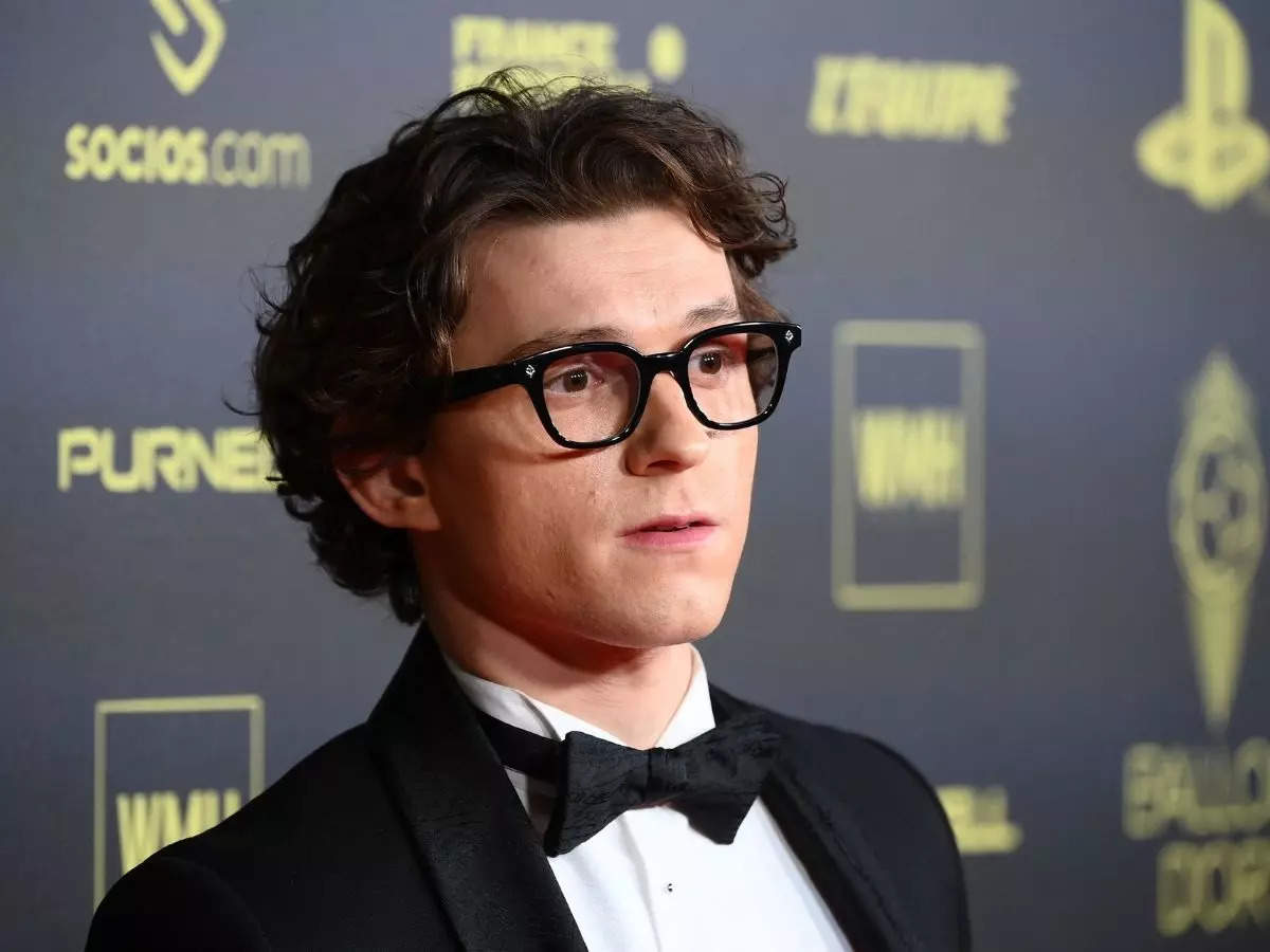 El británico Tom Holland protagoniza y produce la serie "The Crowded Room"