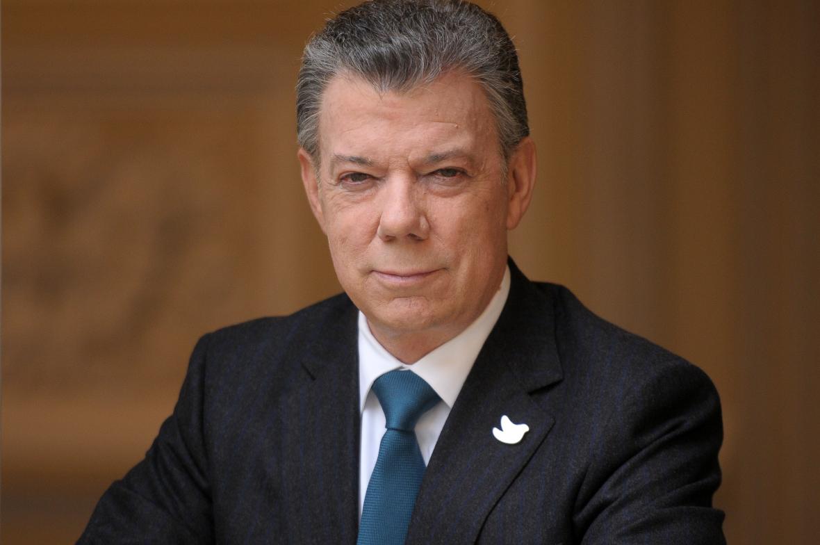 Caso Odebrecht: Inhabilitan y multan a exgerente de la campaña de expresidente de Colombia