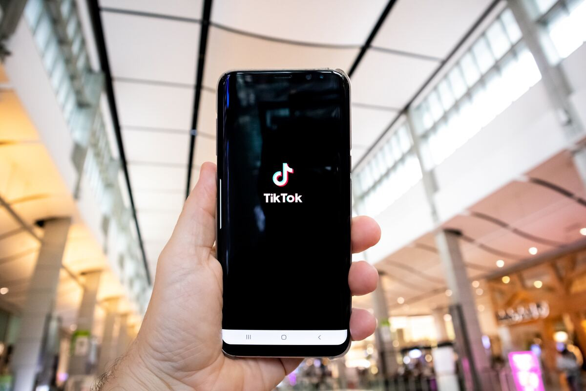 Crece la influencia de TikTok como fuente de información entre los jóvenes