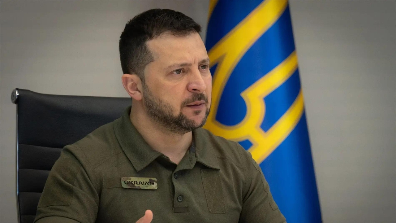 Zelenski pide a Suiza que permita la reexportación de armas para la defensa de Ucrania
