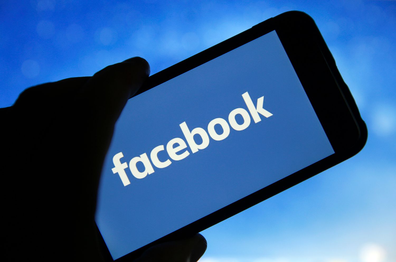 Facebook retira contenido sobre explotación sexual infantil tras una alerta de Singapur