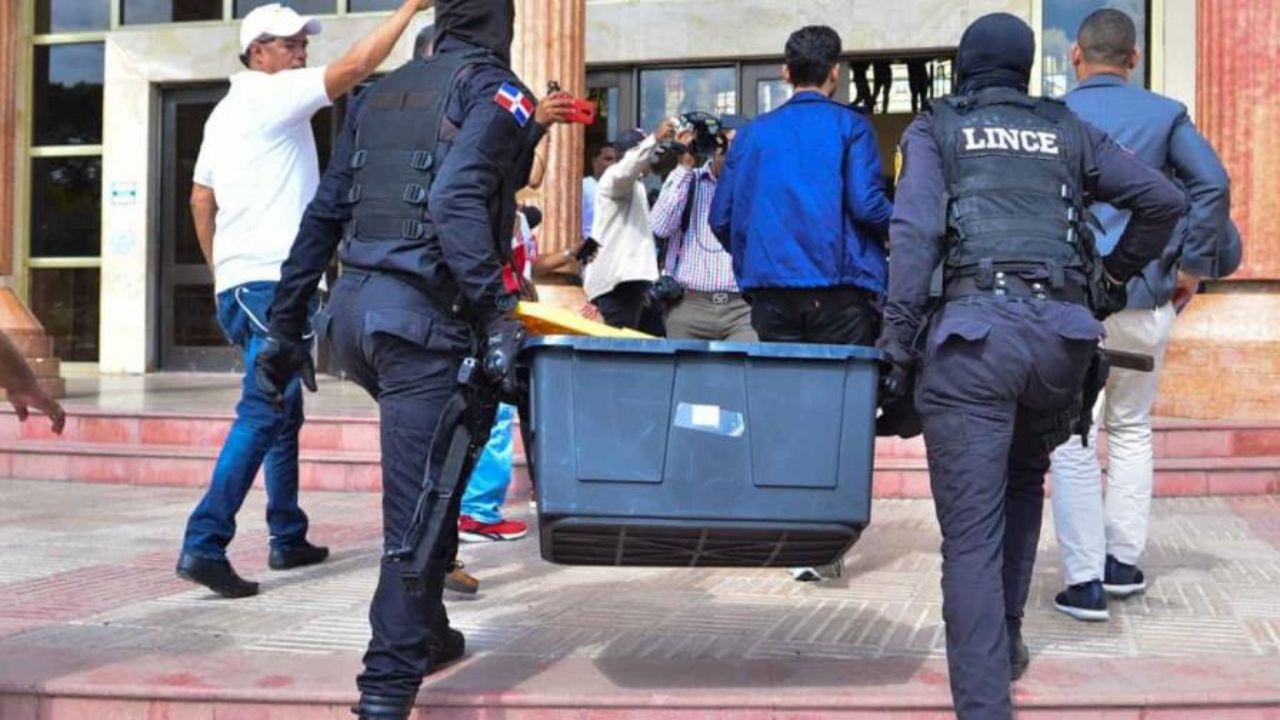 Como show mediático califican abogados de detenidos durante Operación Halcón IV