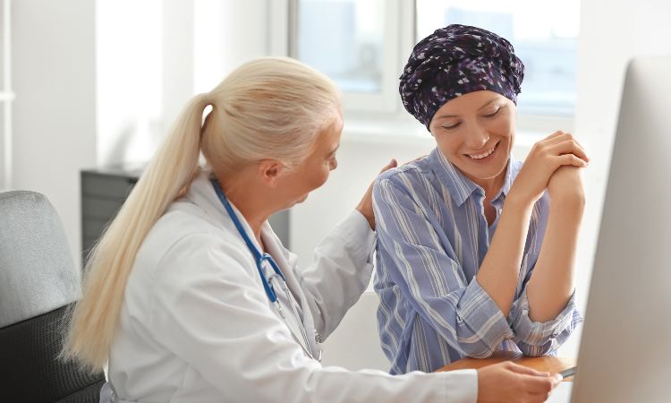 Menos es más: La oncología busca reducir los tratamientos y su toxicidad