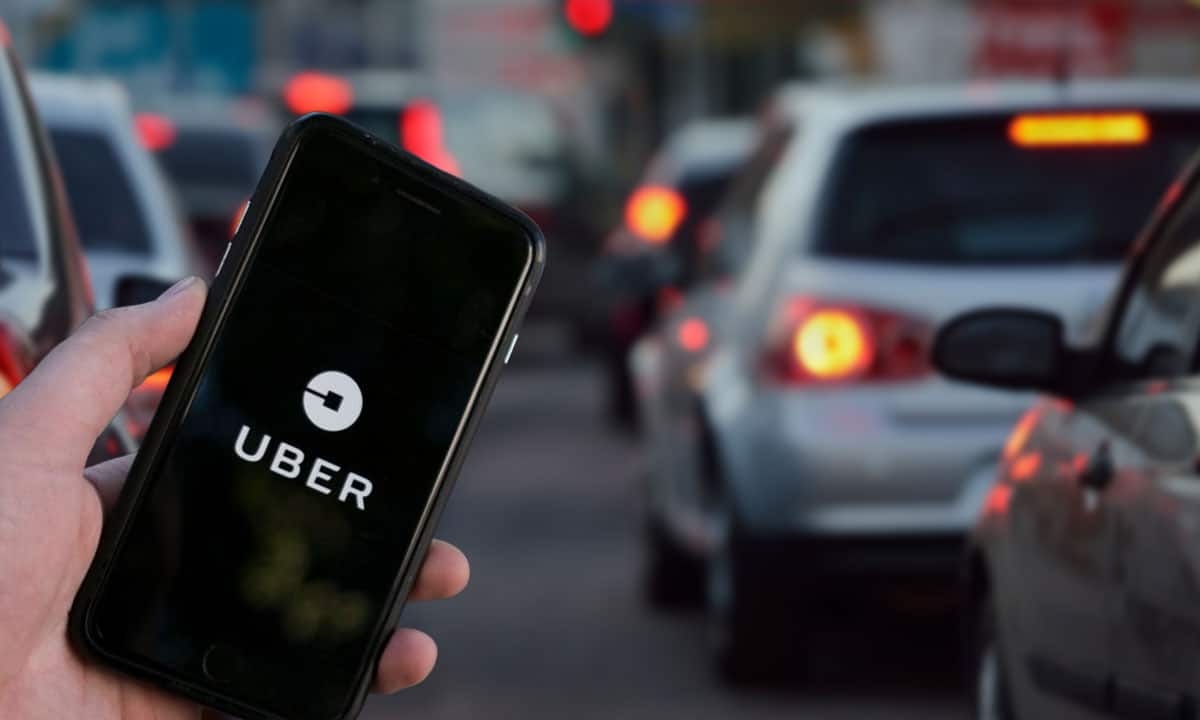 Uber se compromete a que todos sus repartidores usen vehículos sin emisiones en 2040