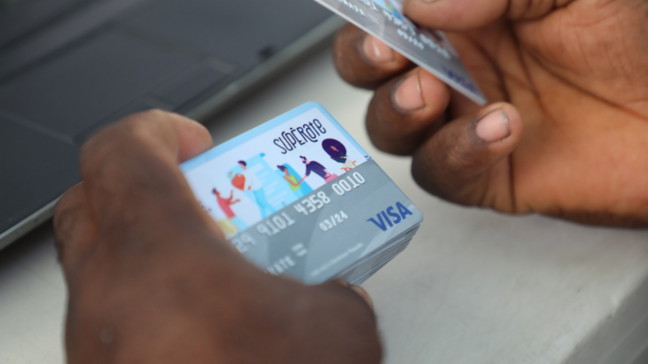 Solicitan prisión preventiva contra dos imputados de clonar tarjetas de ayuda del Gobierno
