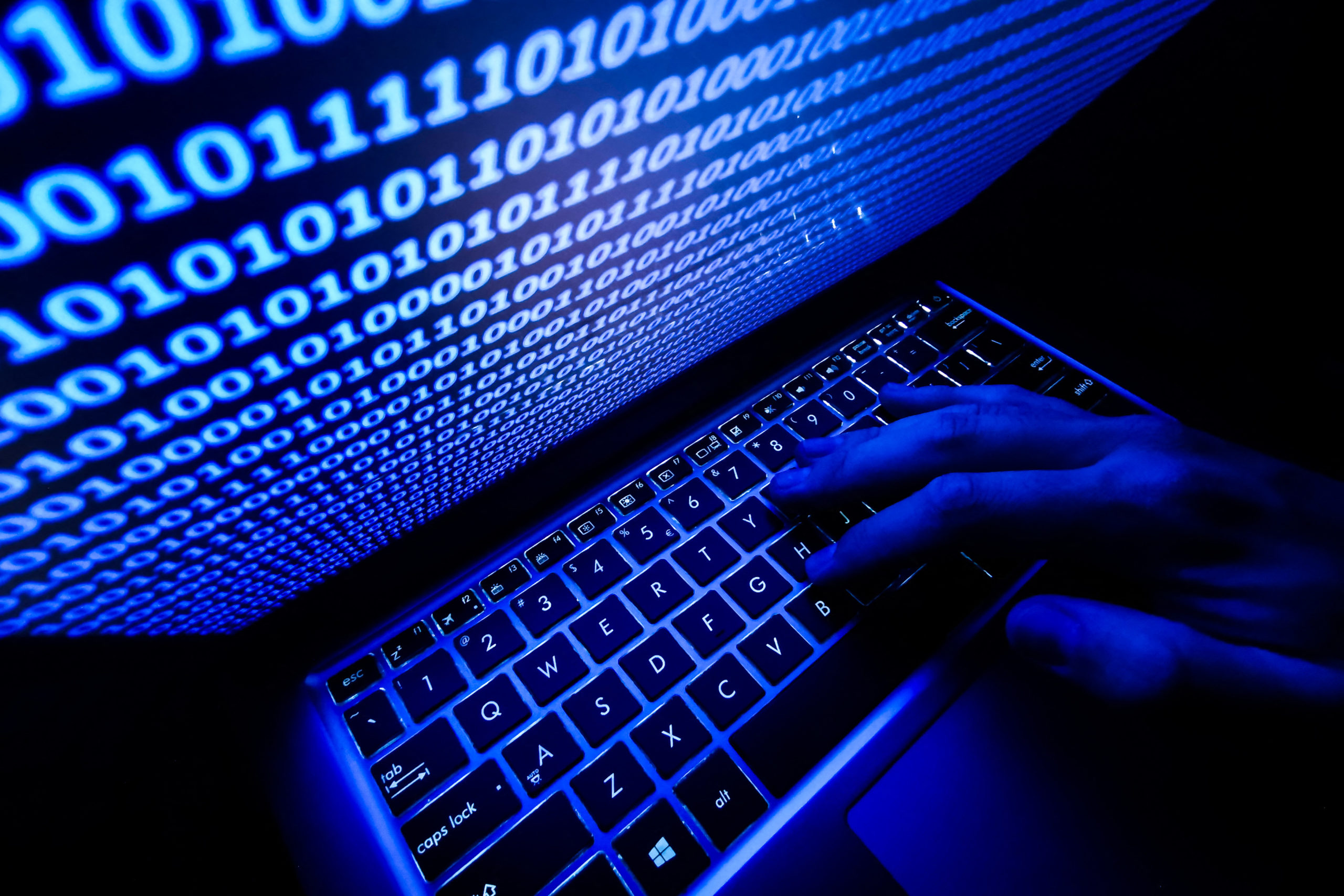 EE.UU. lanza certificado de ciberseguridad para  ayudar a comprar dispositivos fiables
