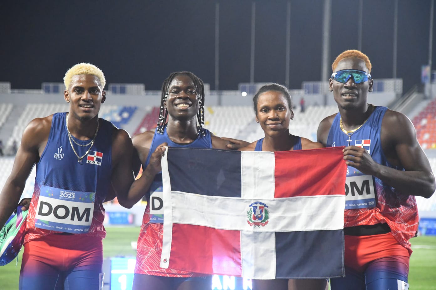 Dominicana gana oro en la cuarteta mixta 4x400 en los Juegos Centroamericanos y del Caribe