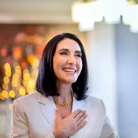 Primera dama expresa regocijo por elección del nuevo Papa