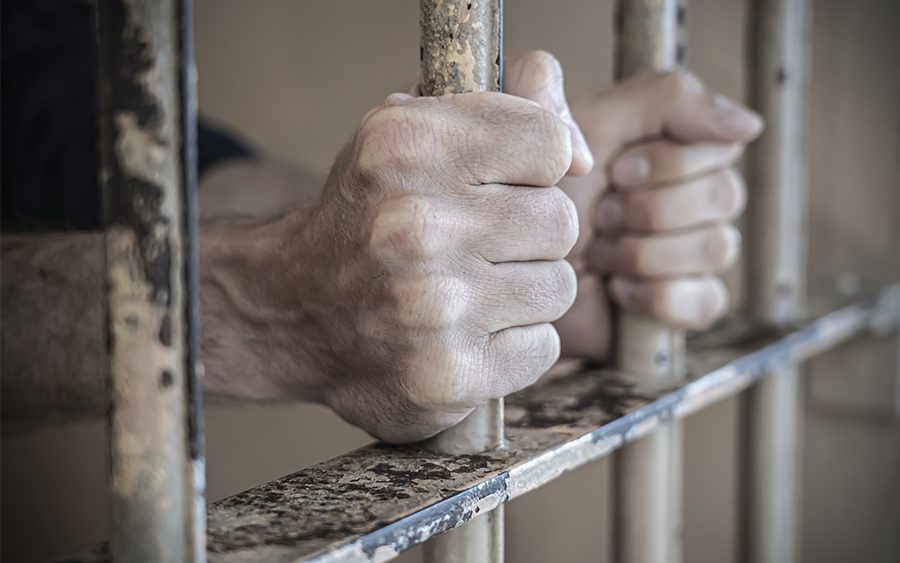 Prisión preventiva para hombre que violó adolescente en La Altagracia