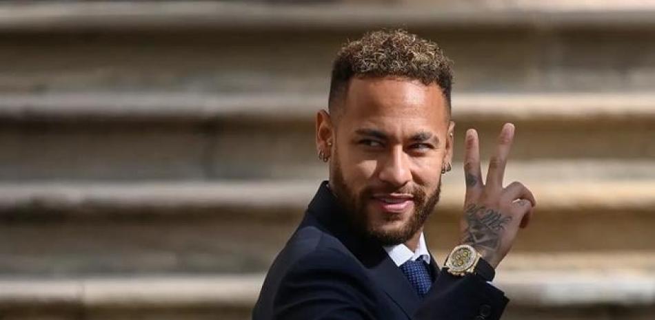 Multan a Neymar por unas obras en una casa de playa que violan las leyes ambientales