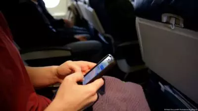 Perú lanza una aplicación móvil para prevenir la violencia machista