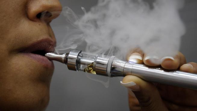 Venezuela prohíbe el uso, la venta y la distribución de cigarrillos electrónicos