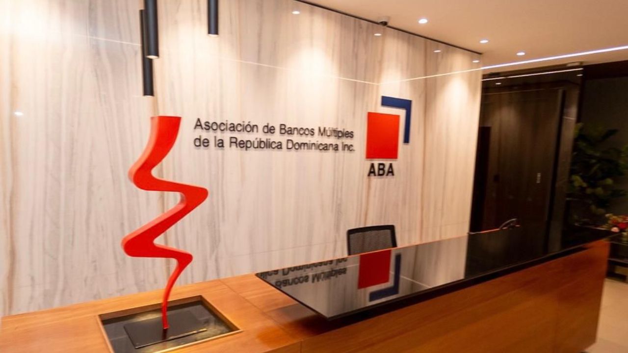 ABA informa variación de horarios y servicios por Franklin