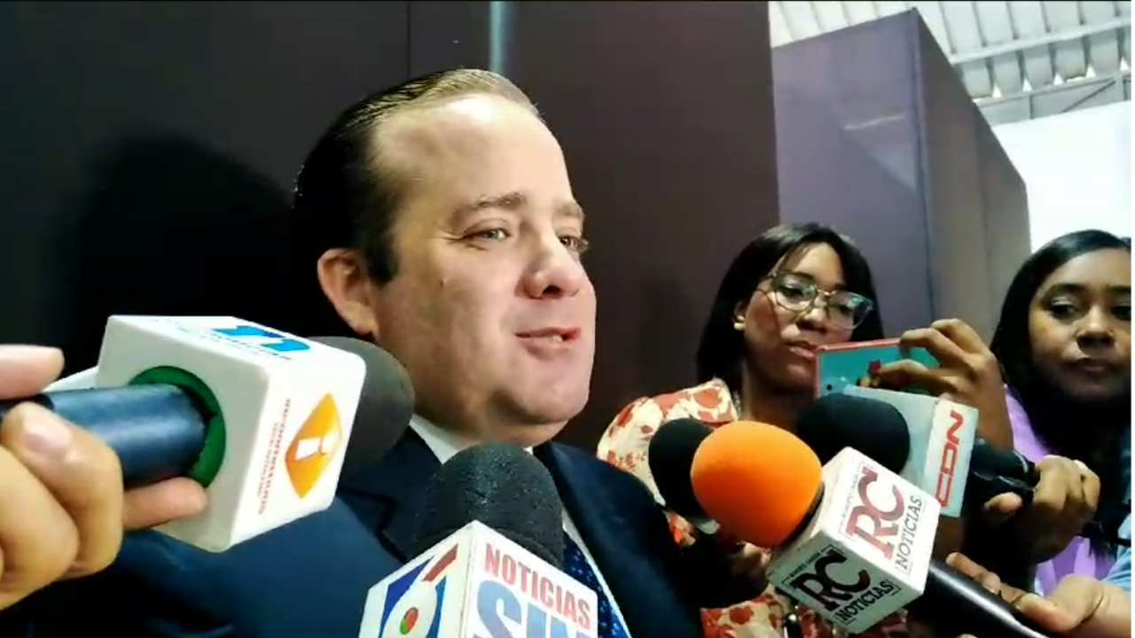 Paliza: La JCE  debe someternos a todos al marco de la ley