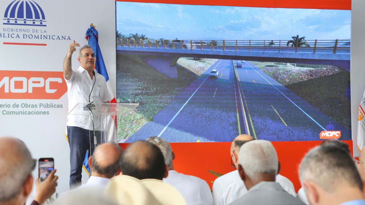 Abinader inaugura obras y deja trabajos iniciados  circunvalación de Navarrete en Santiago