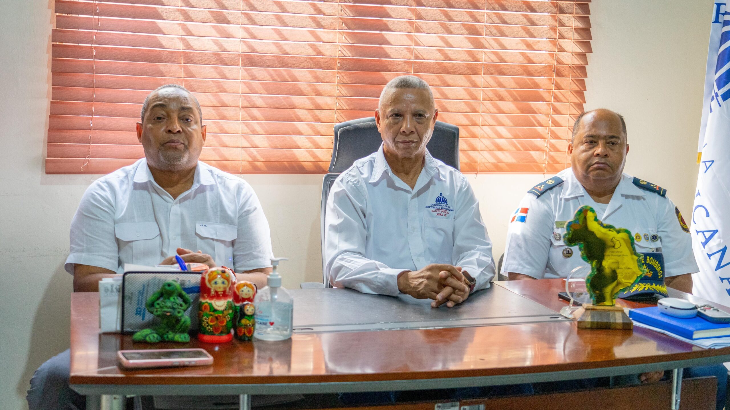 Alcaldía SDO despliega operativo de prevención del dengue