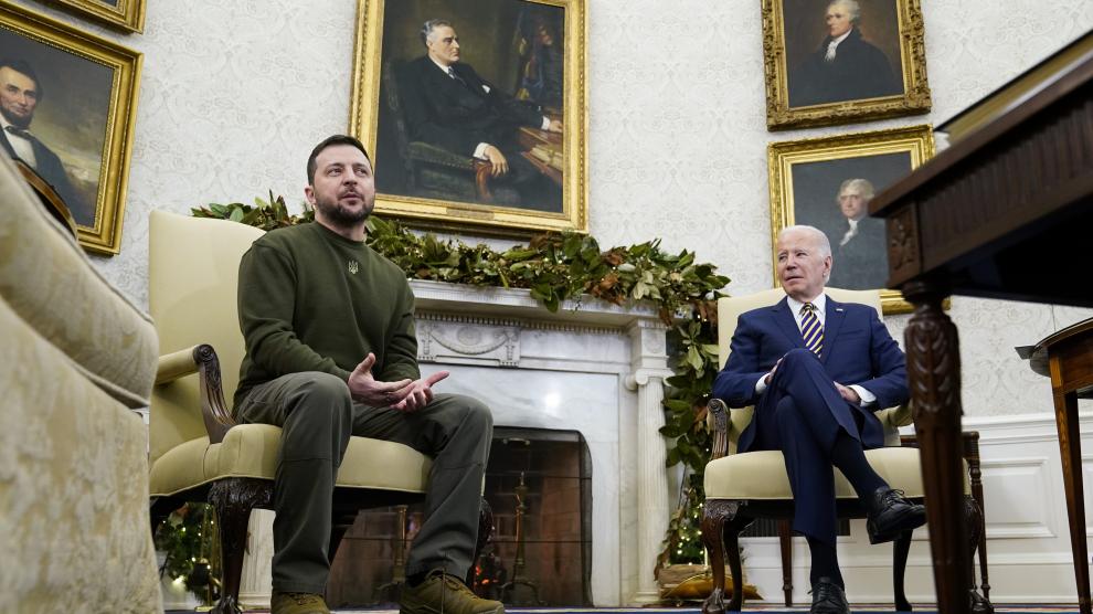 Biden reitera apoyo a una paz "justa" en Ucrania; recibe a Zelenski en la Casa Blanca