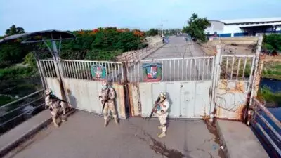 Grupo de dominicanos respalda en la frontera con Dajabón
